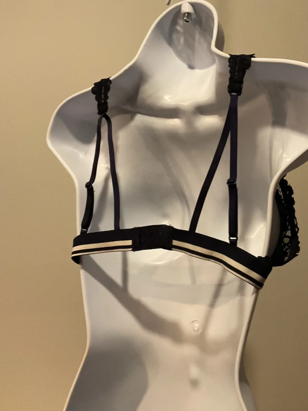 Aerie Green Lace Triangle Bralette | Med Leopard Print Mesh Soft Cup | Swim Top - Picture 6 of 11